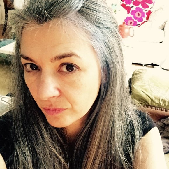 Meet your Posher, Miranda - Picture 2 of 3